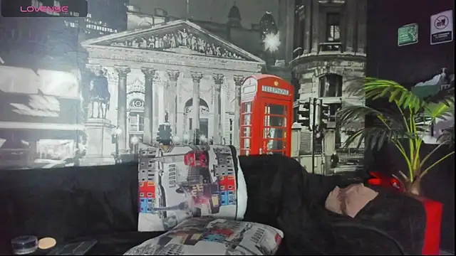 CloeRodriguez webcam