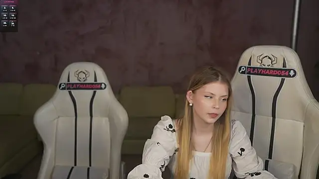 Melissa_kiss054 webcam