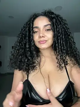 Curlyierr webcam