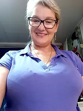 irinamaux webcam