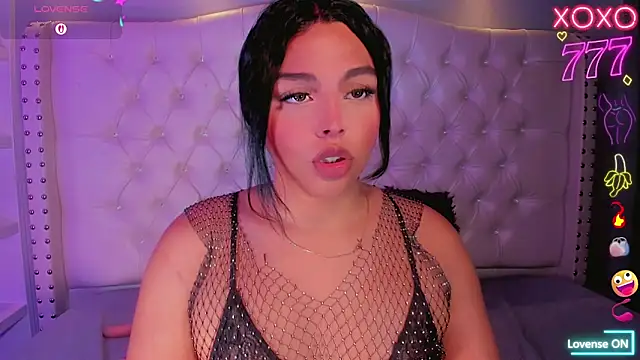 Modèle: Maia_Hotts