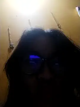 LatinSquirtBaby webcam
