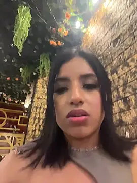 SusanneGrace webcam