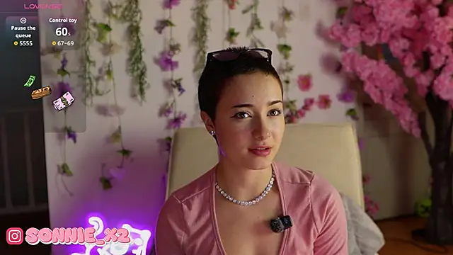Sonnie_mami webcam