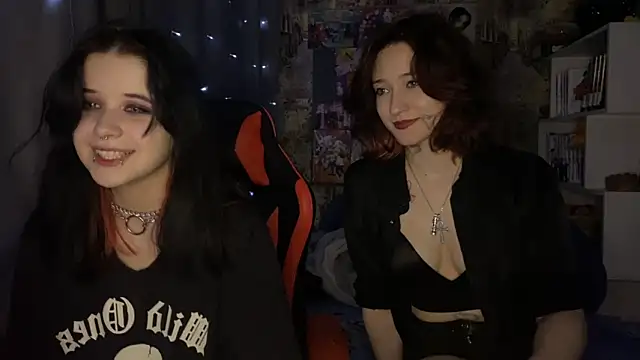 Absent_Fairy webcam