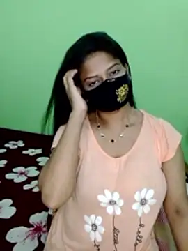 black-woman webcam