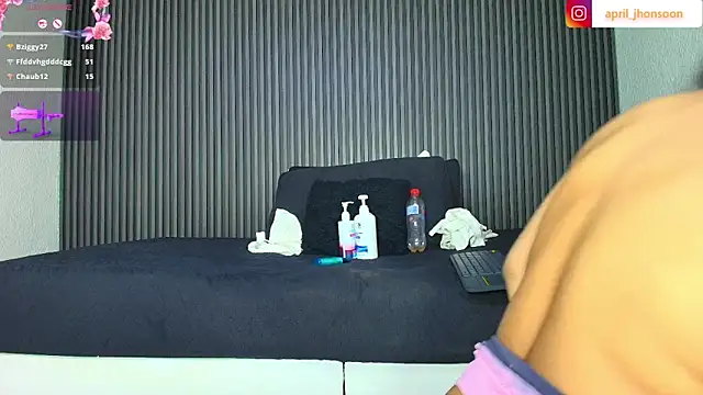 april_jhonsson webcam