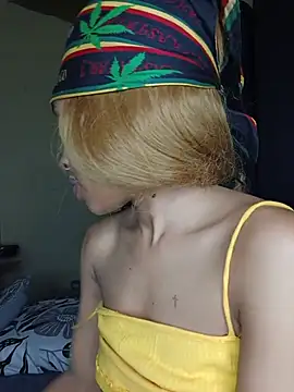 CocoSexyBabe webcam