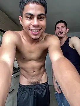 Danielkrdenass webcam