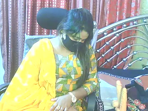 Nusrat_Faria webcam