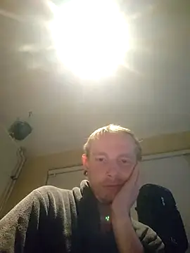piercingpik webcam