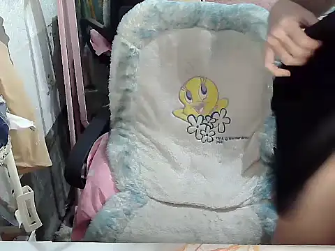 Hot_TintinXx webcam