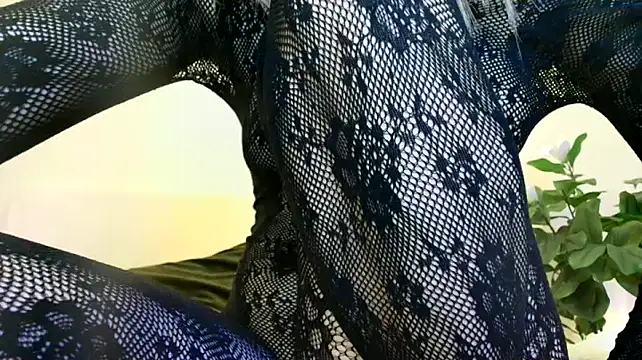 politeeliza - Politeeliza's free webcam - UK Sex Cams