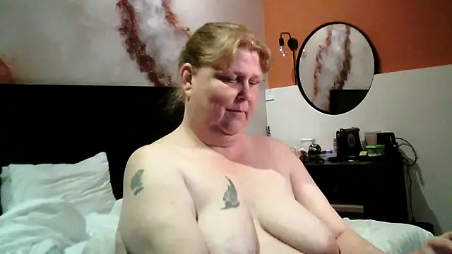 Sylviastar46 webcam