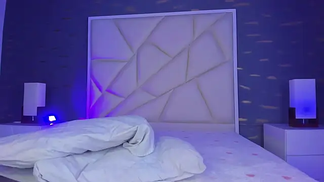 Derieri_Blush webcam