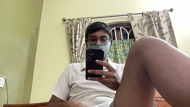 Slave_Aryan webcam