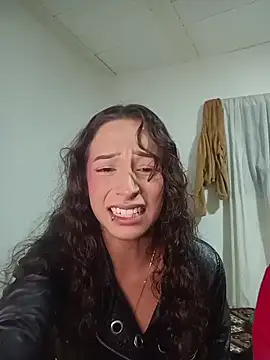 alexxaandrileyy - AlexxaAndRileyy's free webcam - UK Sex Cams