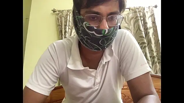 Slave_Aryan webcam