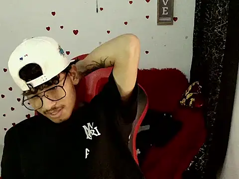 blackfox_desire webcam