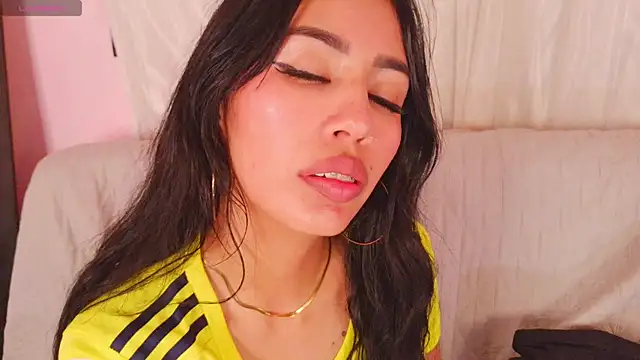 Miss_Charlottet webcam