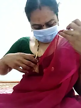 Chikki_20 webcam