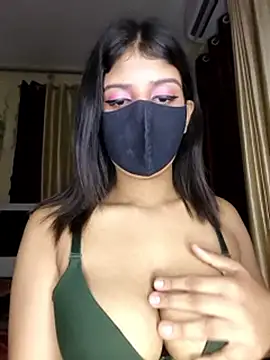 Zaayaa_2 webcam