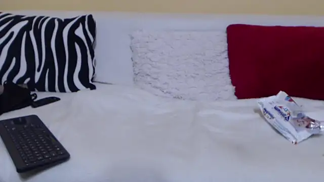christine33 webcam
