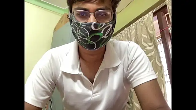 Slave_Aryan webcam