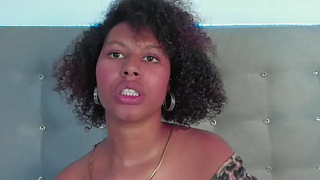 tatianasquirthot webcam