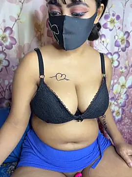 Naughty_Queen49 webcam