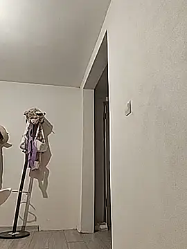 LunaDesire01 webcam