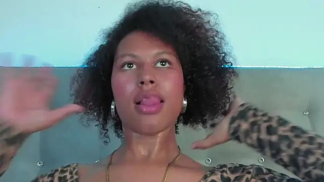 tatianasquirthot webcam