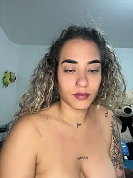 Melina-54
