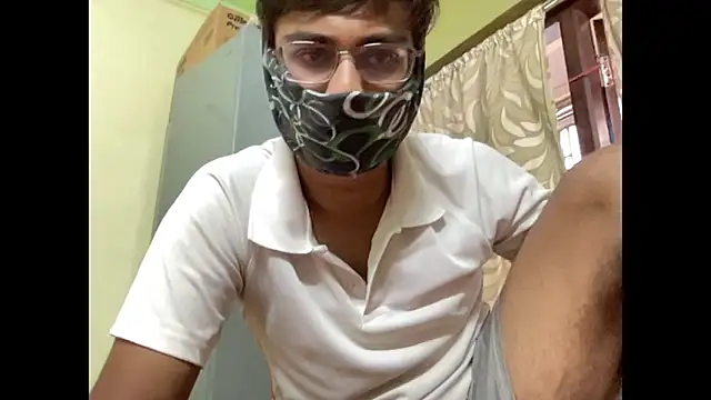 Slave_Aryan webcam