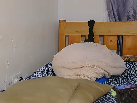 pookie_smiles webcam
