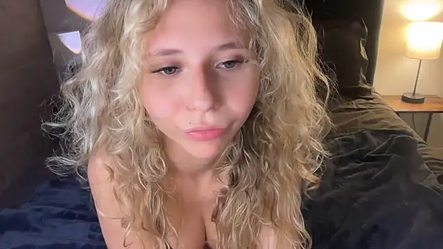 anyaa777 webcam