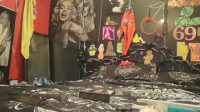 DaddyAndSplashQueen webcam