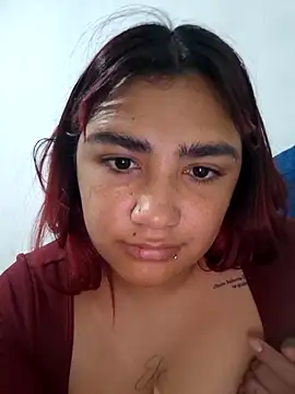 lucyheart_8 webcam