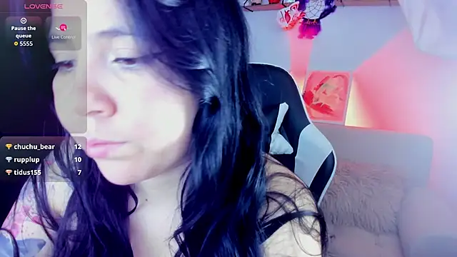 AilynRed webcam