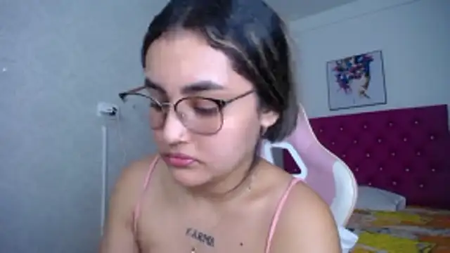 kathe-mills235 webcam