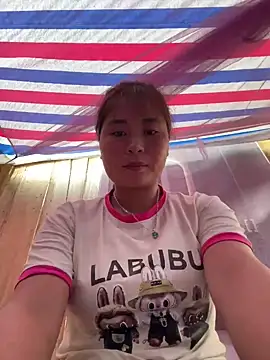 LoveShae_XYX webcam