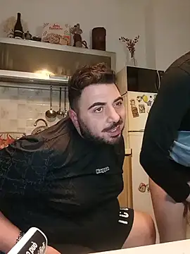 bear_skinny webcam