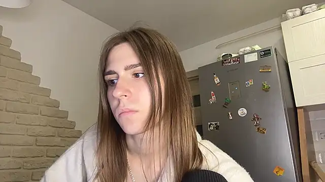 ZaraGuyette webcam