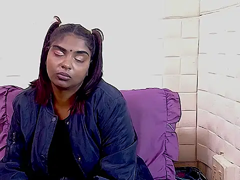 IndianMystica4u2 webcam