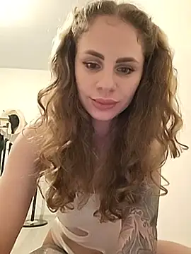 LunaDesire01 webcam