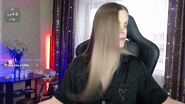 JessieOMays webcam