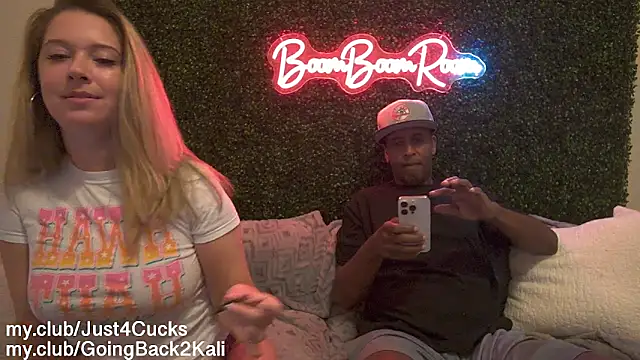 boomboomr00m webcam