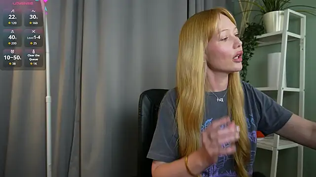 _Mila_Luna_ webcam
