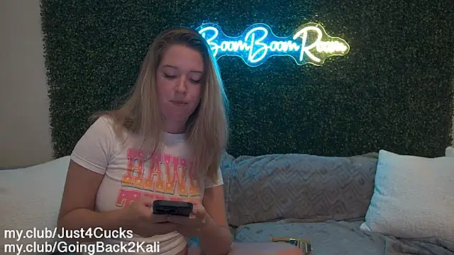boomboomr00m webcam