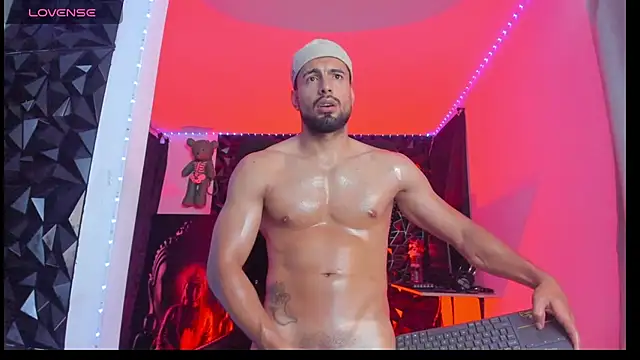 bastian_bigcock webcam